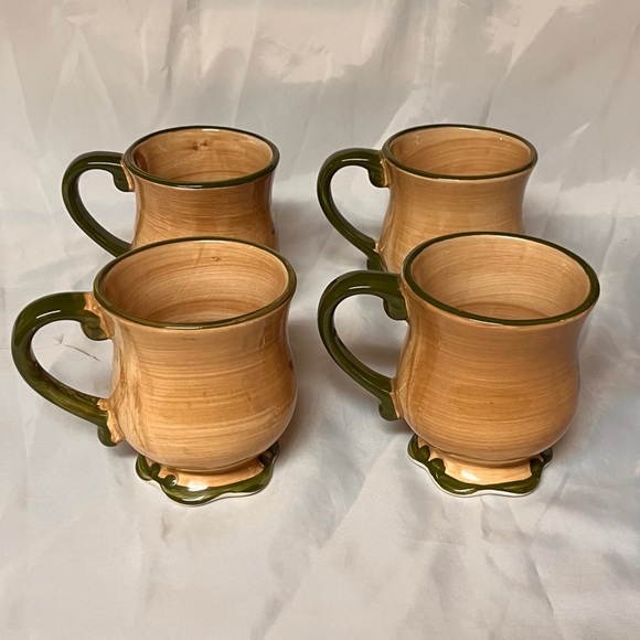 Home Trends GRANADA 10" Square Baker and Set of 4 Coffee Mugs - Picture 8 of 10